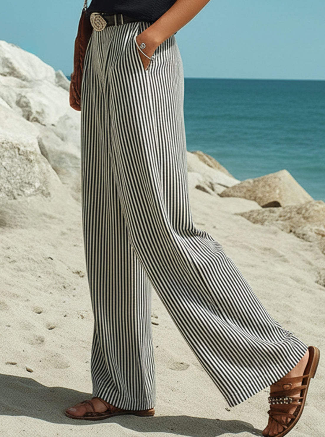Casual vacation black and white striped wide-leg pants